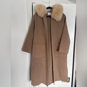 COPY - Wool Coat with Fox Fur